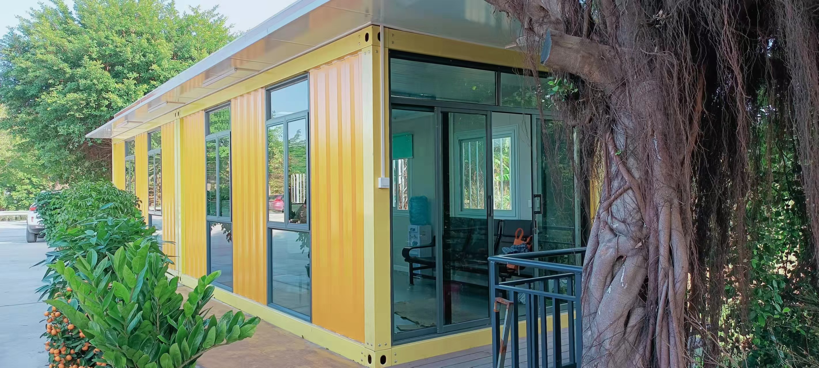 Customized 3x6m Mobile Office Workspace for Sale Soundproof Container Cube Small Home Office